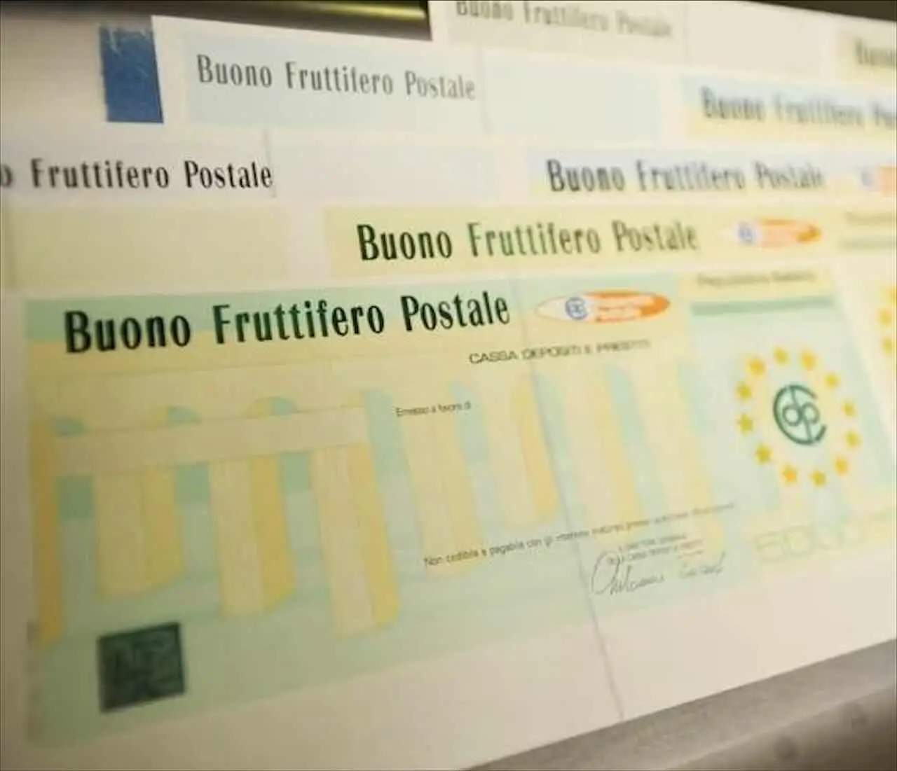 Imposta di bollo sui buoni postali: ecco quanto ti toglie davvero e come evitarla
